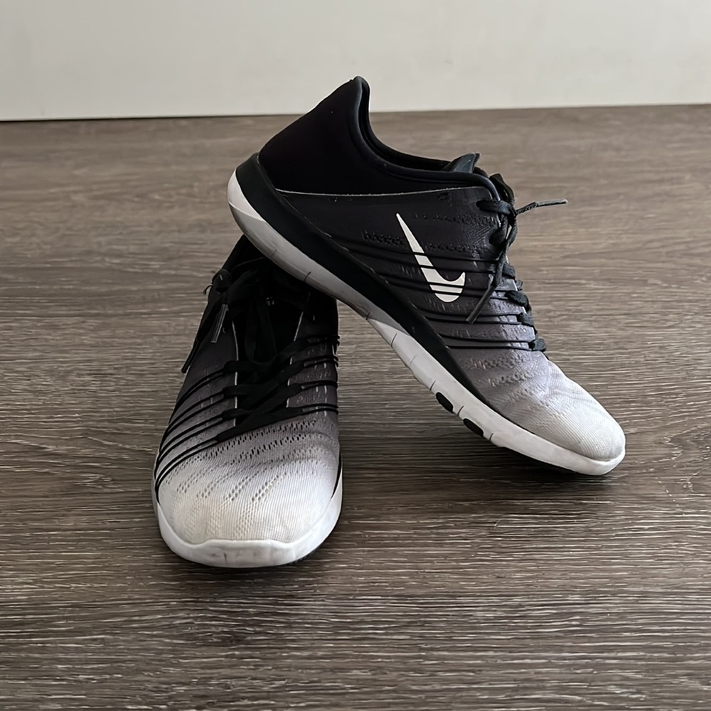 Nike Free Training Sneakers